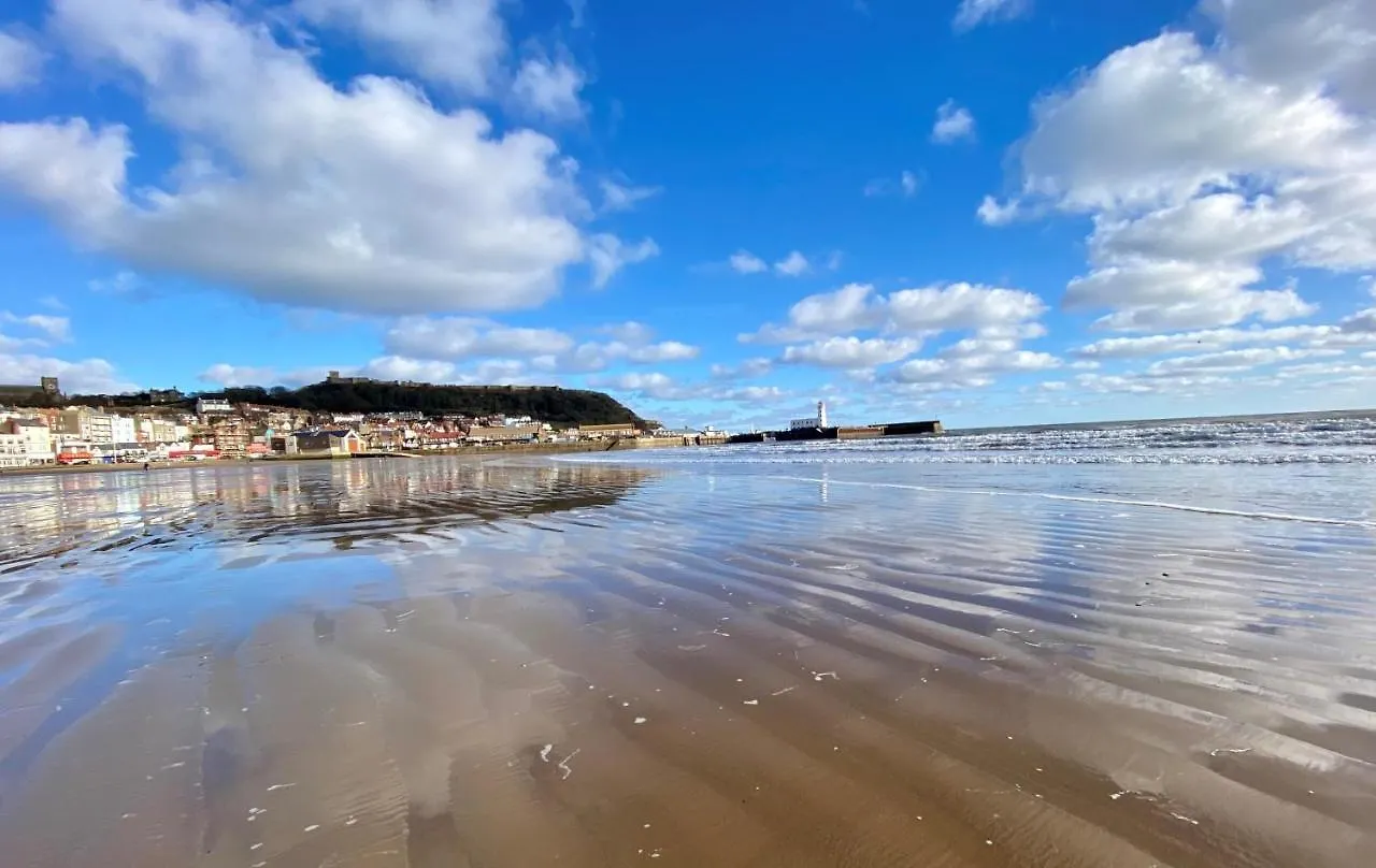 The Helaina Hotel Scarborough