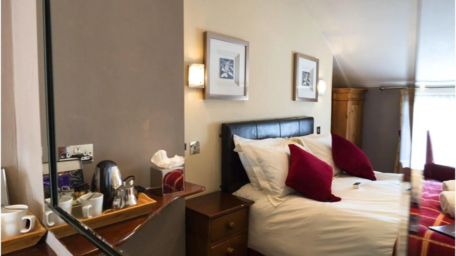 The Helaina Hotel Scarborough